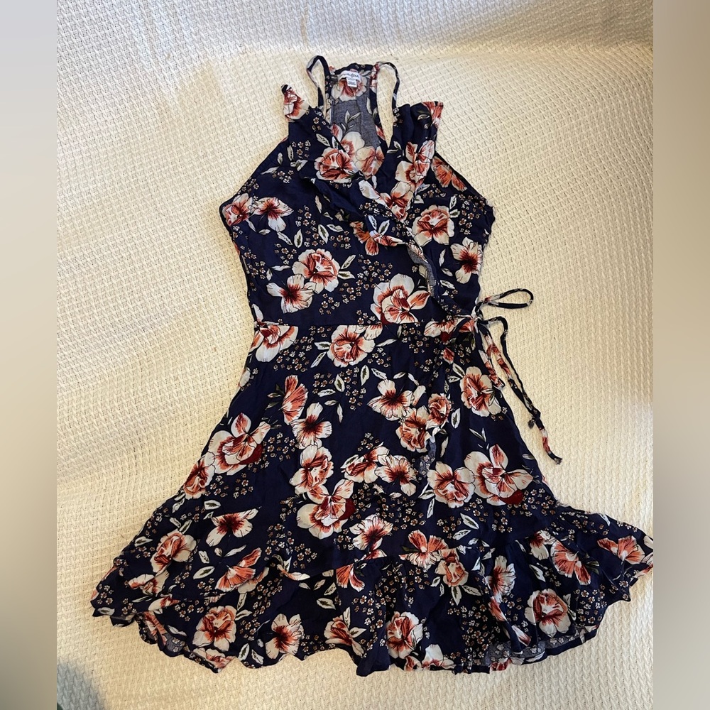Floral ruffles sleeveless halter dress with string tie
